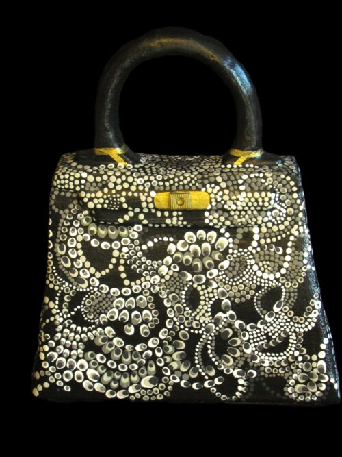 Le sac à main, façon « Caviar » ?